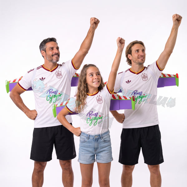 CAMISETA "AL INFINITO Y..."